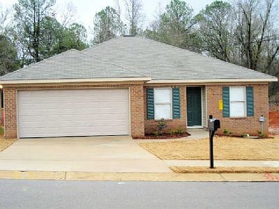 1st image of 7421 Huntland Dr