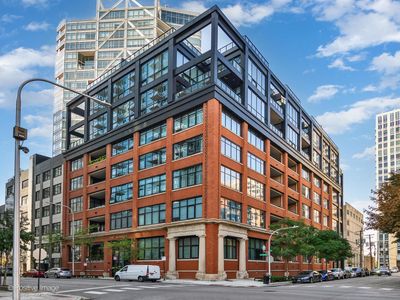 676 N Kingsbury St APT 104, Chicago, IL, 60654