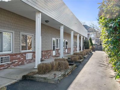 26 Narragansett Ave #3, Newport, RI, 02840