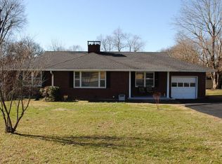 1245 Rodes Dr, Bowling Green, KY 42104