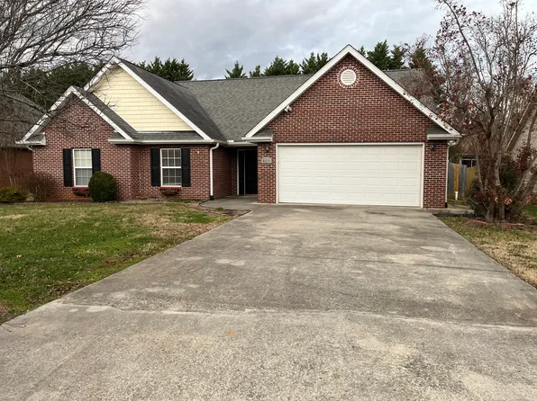 1817 Andy Ln, Maryville, TN 37803