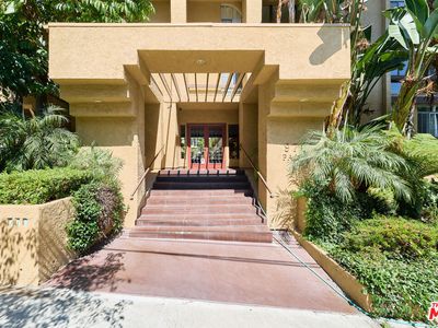 970 Palm Ave APT 221, West Hollywood, CA, 90069