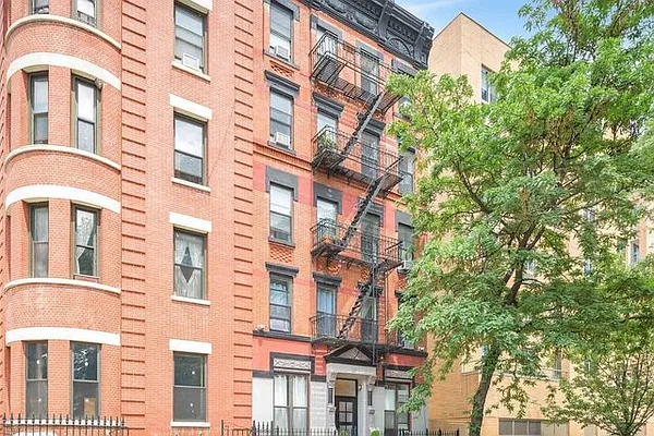 Rented by Compass | media 20