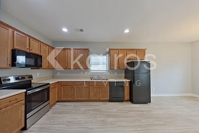 45 Hawk Ln — Photo 7