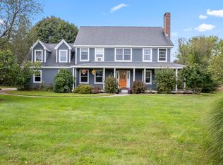 42 Meadow Ln, Eliot, ME 03903