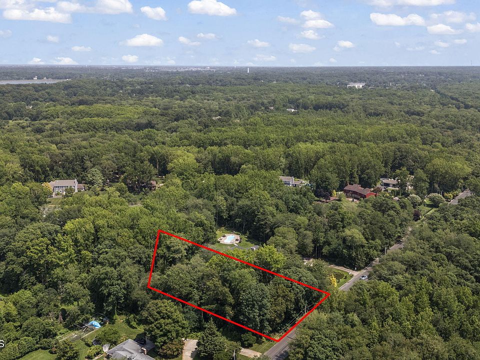 1st image of 1640 Martin Road