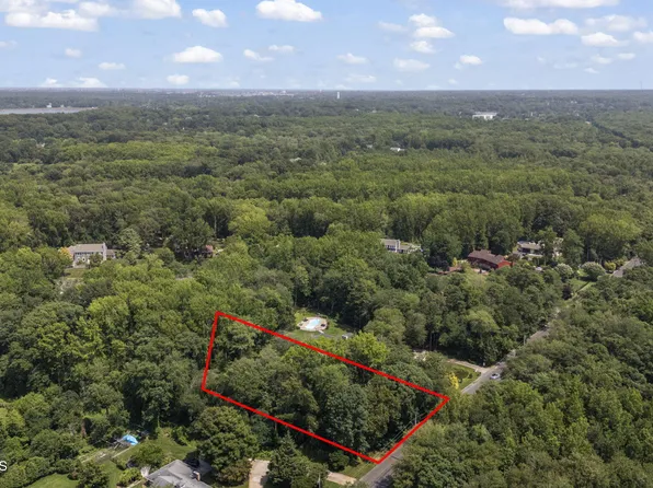 1640 Martin Road, Wall, NJ 07753