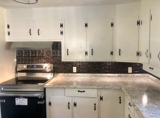 9987 Scenic Hwy, Lookout Mountain, GA 30750