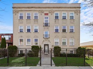 121 Custer Ave APT 2S, Evanston, IL 60202