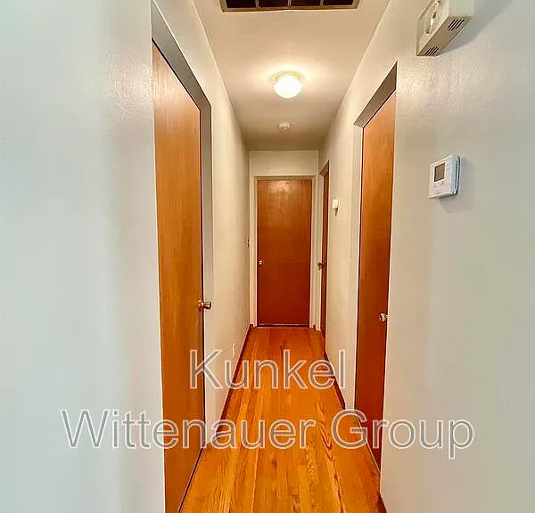 700 Saint Mary Dr — Photo 9