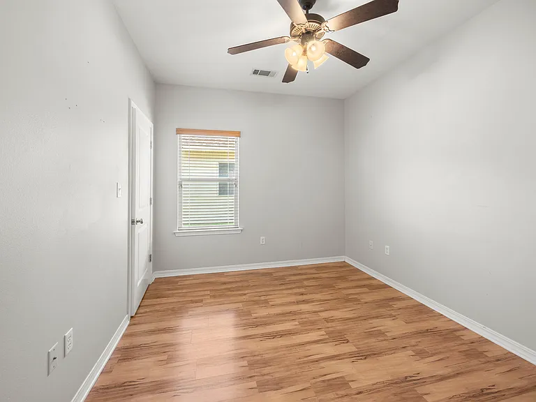 48317 Fox Hollow Blvd — Photo 13