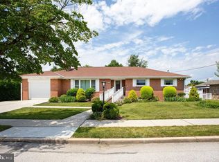 140 N Stephen Pl, Hanover, PA 17331