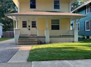 1209 Governor St, Springfield, IL 62704