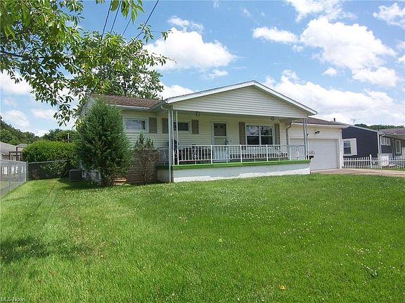 3rd image of 11 Randolph Dr