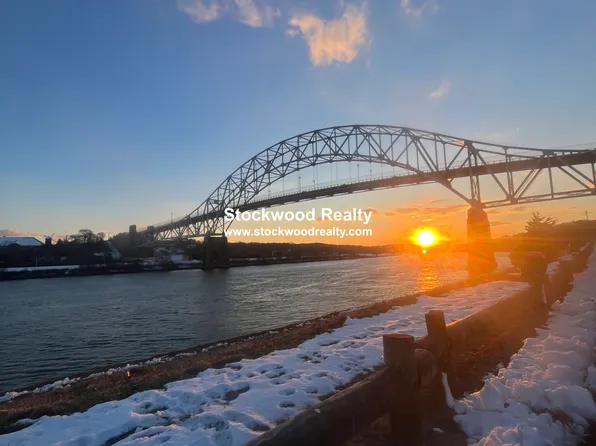 25 Canal St #A4, Bourne, MA 02532