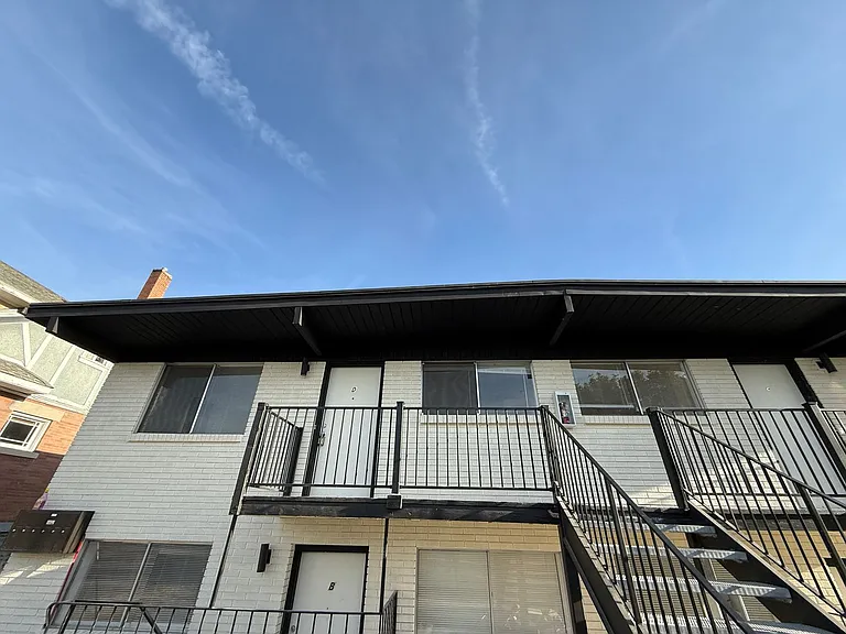 1226 E 500 S — Photo 31