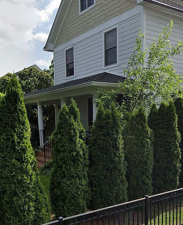 1st image of 1828 N Underwood St