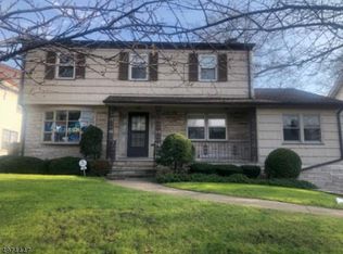 231 Summit Rd, Elizabeth, NJ 07208