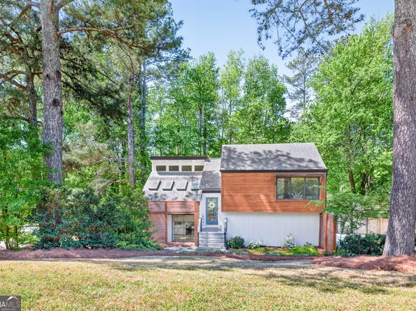 3000 Alberta Dr, Marietta, GA 30062