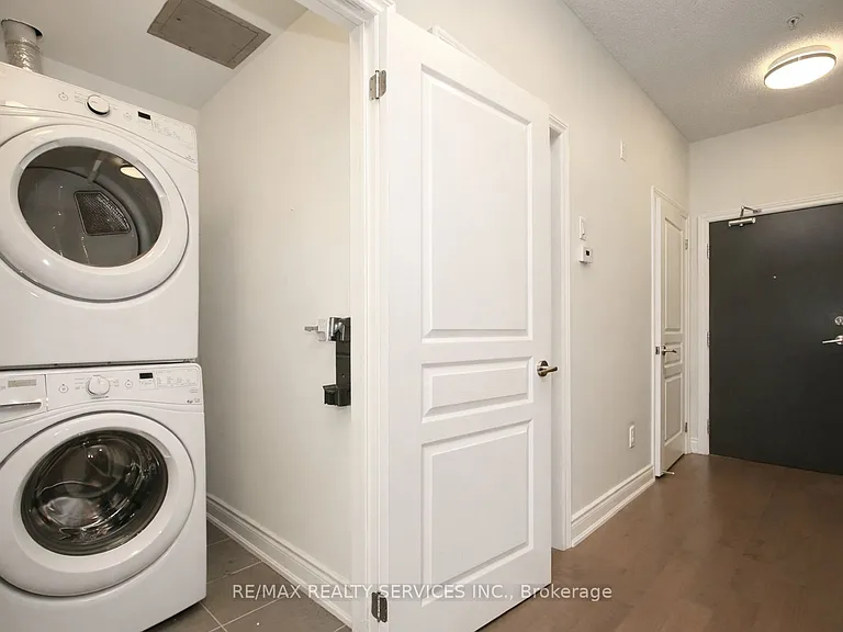 3170 Erin Mills Pkwy #133 — Photo 11