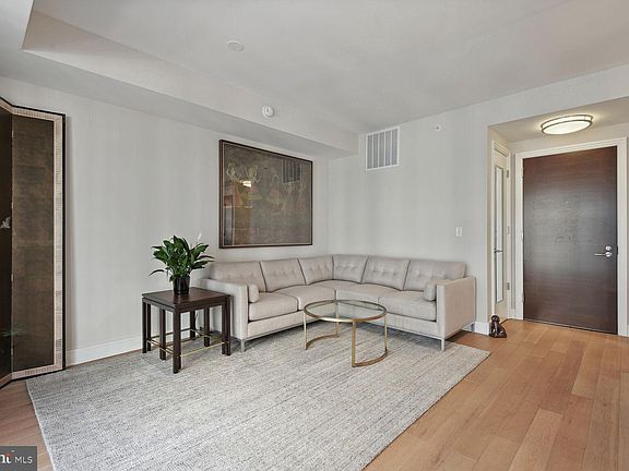 5th image of 8302 Woodmont Ave #503