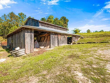 Property photo 33