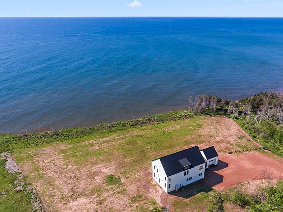 2nd image of 280 Lighthouse Rd