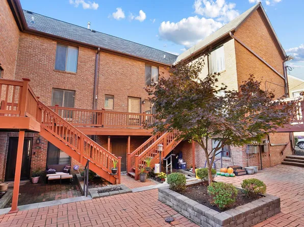 279 Lear St #15, Columbus, OH 43206