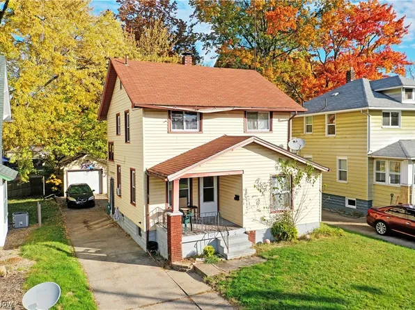 1529 Longfellow Ct NE, Warren, OH 44483