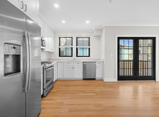 279 Lamartine St #3, Jamaica Plain, MA 02130