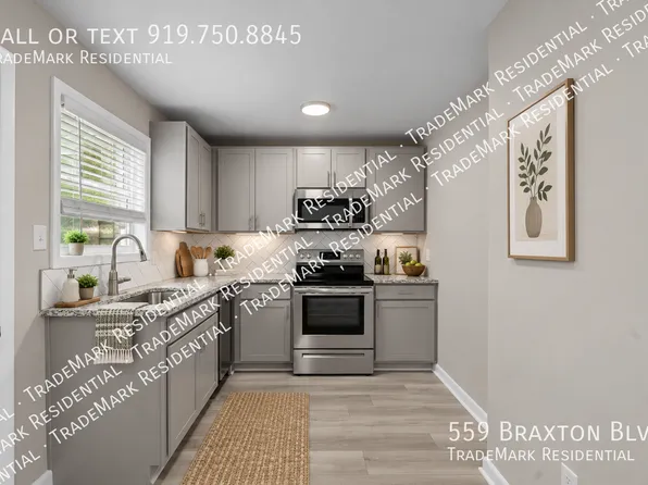 559 Braxton Blvd, Fayetteville, NC 28311