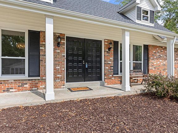 2nd image of 14602 Gravelle Ln