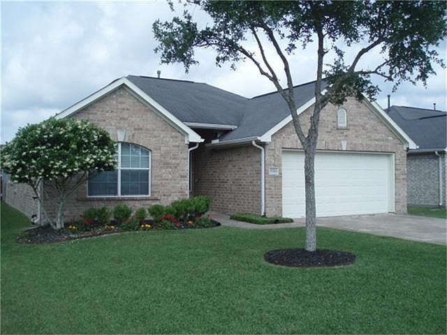 5376 MORGAN OAK DR.