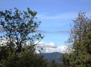 19071 Jones Hl, Groveland, CA 95321