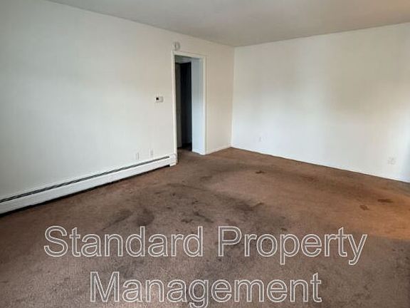 5th image of 2600 Dewey Ave APT 6