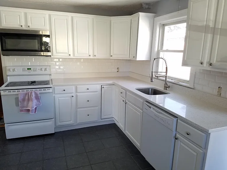 14 Hardy St — Photo 1