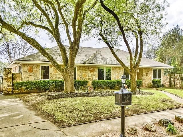 3640 Quiette Drive is a spacious 4 bedroom, 3 living room home situated on a serene and private 1.04 acre lot backing to Walnut Creek.