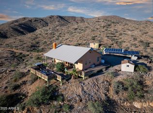 5975 W Aurora Hills Rd, Morristown, AZ 85342