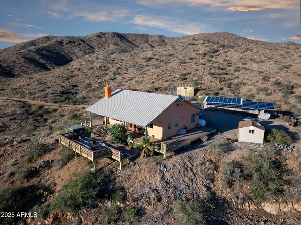 5975 W AURORA HILLS Road, Morristown, AZ 85342