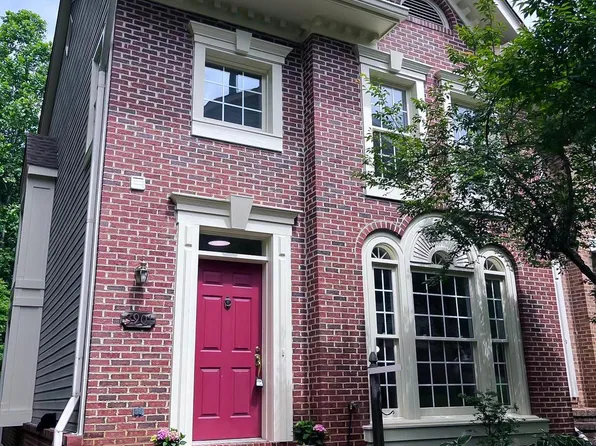 3901 Kathryn Jean Ct, Fairfax, VA 22033