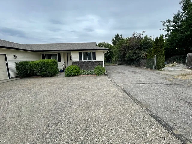 14901 Eagle Dr — Photo 1
