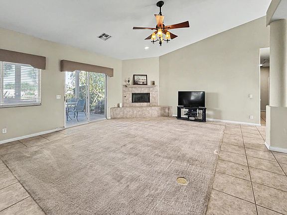 3rd image of 45378 Banff Springs St