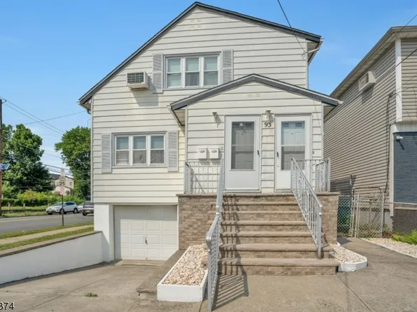 93 E 27Th St, Bayonne City, NJ 07002