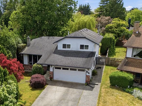 2161 153a St, Surrey, BC V4A 5Y1