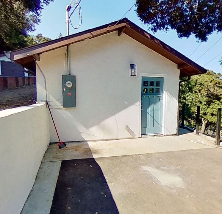 1st image of 16702 Cypress Way