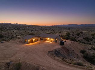 14025 E Mona Dr, Kingman, AZ 86401