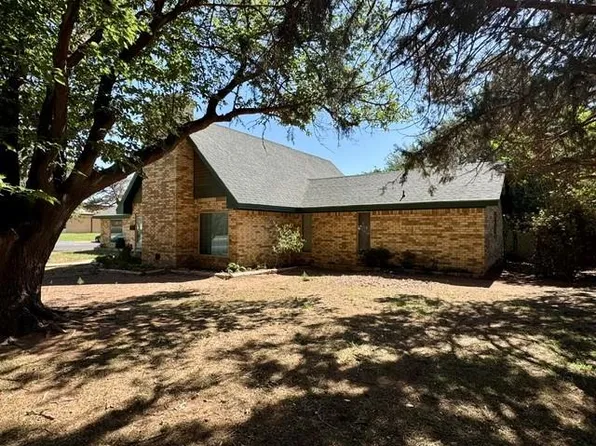 201 SW 22nd St, Seminole, TX 79360
