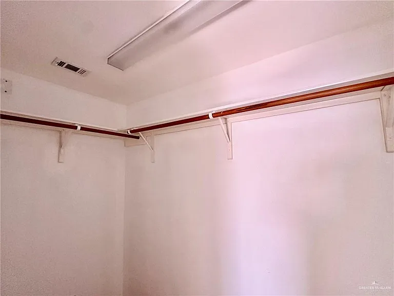 3304 San Fabian St — Photo 17