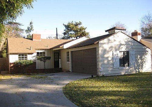 1st image of 4636 Camellia Ave