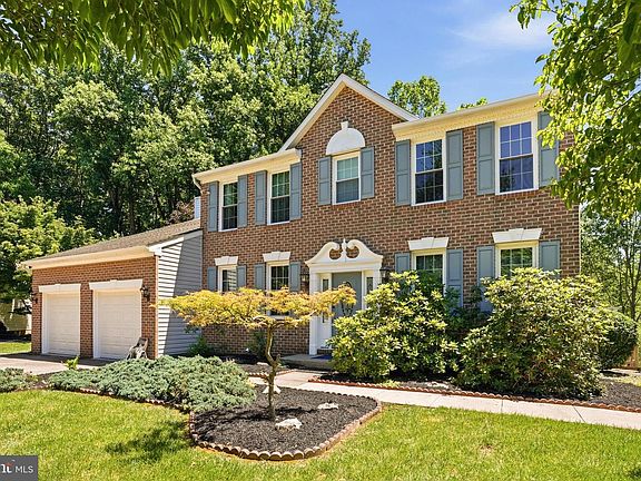 2nd image of 2704 Glenwood Ct